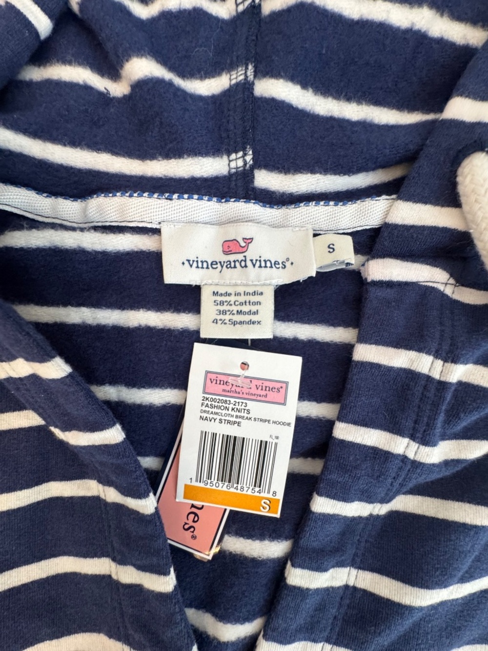 Vineyard Vines Women’s Striped Hoodie Small NWT - Picture 2 of 3